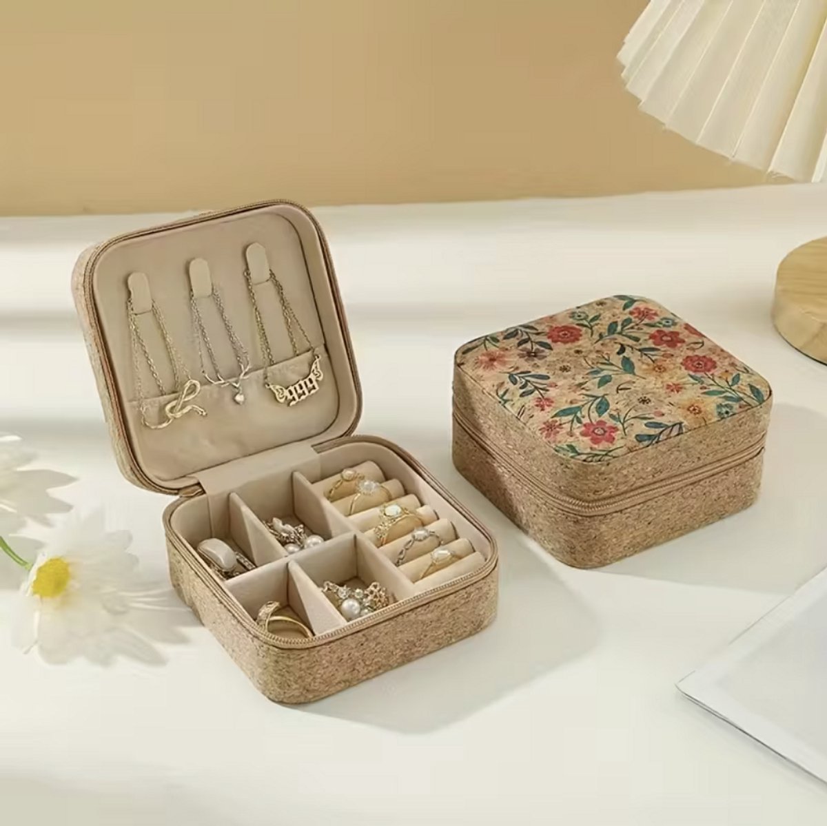 Luxe Sieradendoos - Luxe Juwelendoos - Dames - cadeau - Geschikt voor Oorbellen - Armband - Ketting - Ringen - Vakantie