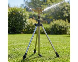 Lomera Zwenksproeier op Statief - Tuinsproeier - Sectorsproeier - Driepoot - Cirkelsproeier - Gazonsproeier - Sproeistatief - Tuinaccessoires - Bewatering voor Tuin en Gazon - Outdoor - Tuinbewatering - Verstelbaar - Tuinieren
