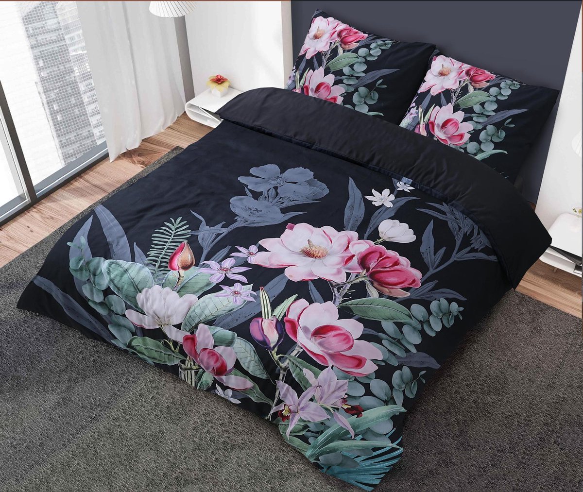 Dekbedovertrek Marlous Black 240x220 cm - Microvezel - Botanisch - 2 Kussenslopen - Met Drukknopen Instopstrook