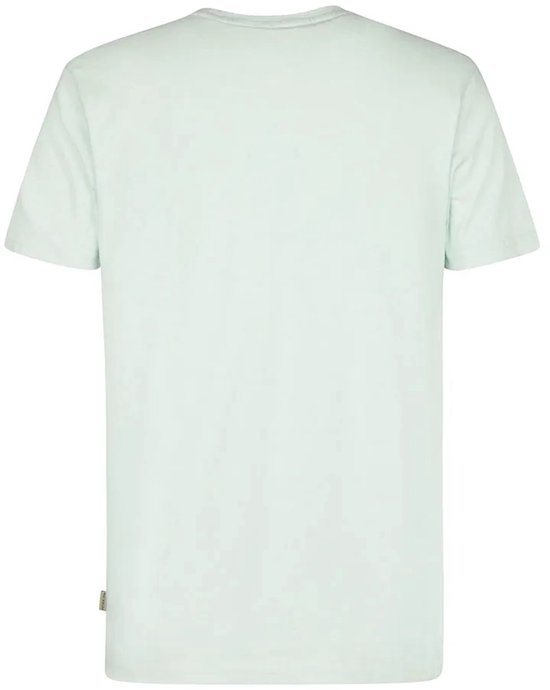 Lichtgroen T-shirt, achterkant zichtbaar, met label rechtsonder.