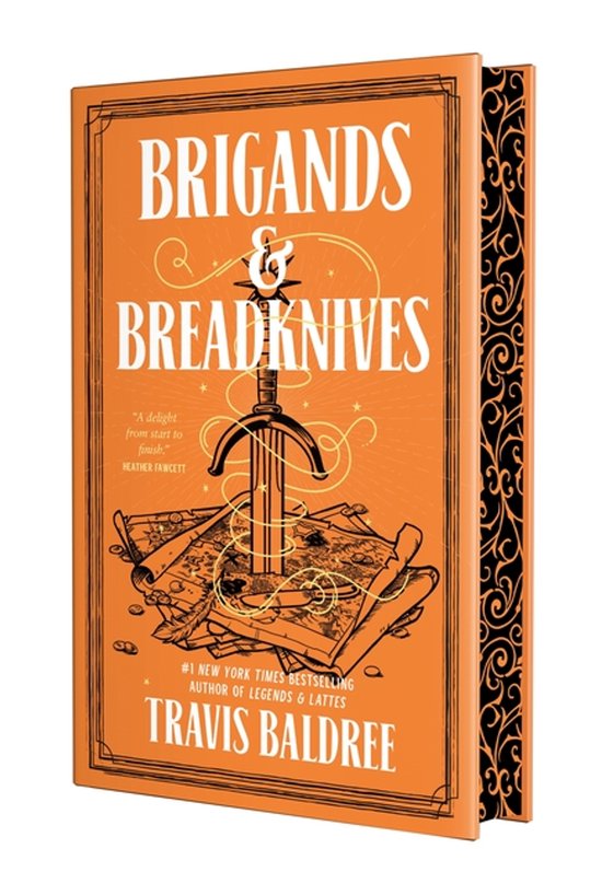 Boek 'Brigands & Breadknives' door Travis Baldree, met oranje omslag, zwaard en perkament.