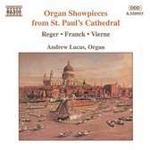 Albumcover met de titel 'Organ Showpieces from St. Paul's Cathedral' door Andrew Lucas, Organ. Een schilderij van Londen met de Sint-Pauluskathedraal en boten op de Theems.