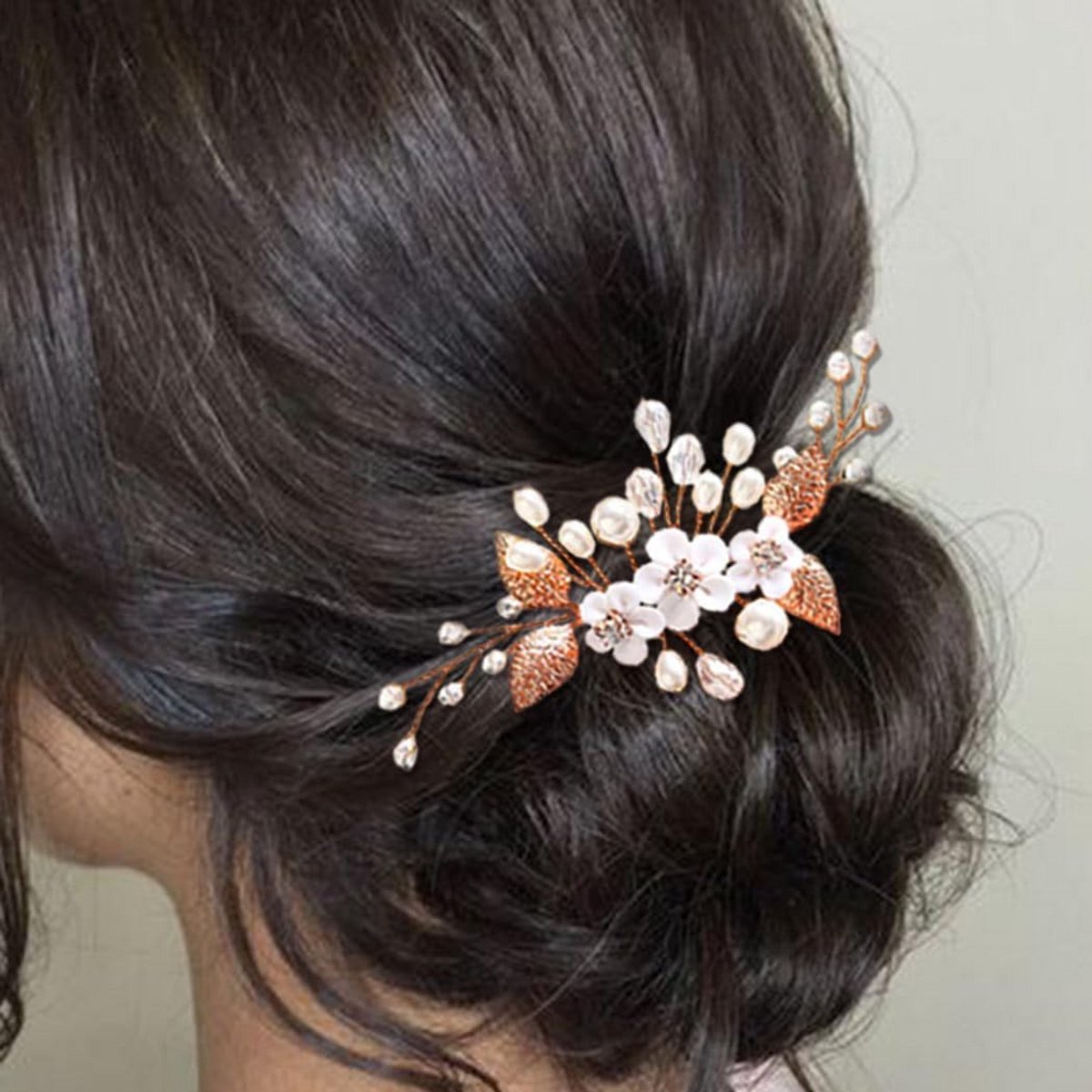 Elegante Bruidshaarkam met Kristallen en Parels - Bloemaccessoire voor Bruiloft en Feest