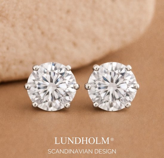 Lundholm Luxe Zirkonia Studs Oorbellen Zilver kleurig Jewellery steentjes - Oorknopjes Dames Zirkonia 6 mm knopjes - Premium Stainless Steel PVD Plated - Vrouwen cadeautjes tip - my Nikki Serie