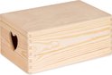 Houten kistje met klepdeksel, vurenhout, met hartvormige handvatten aan de zijkanten.