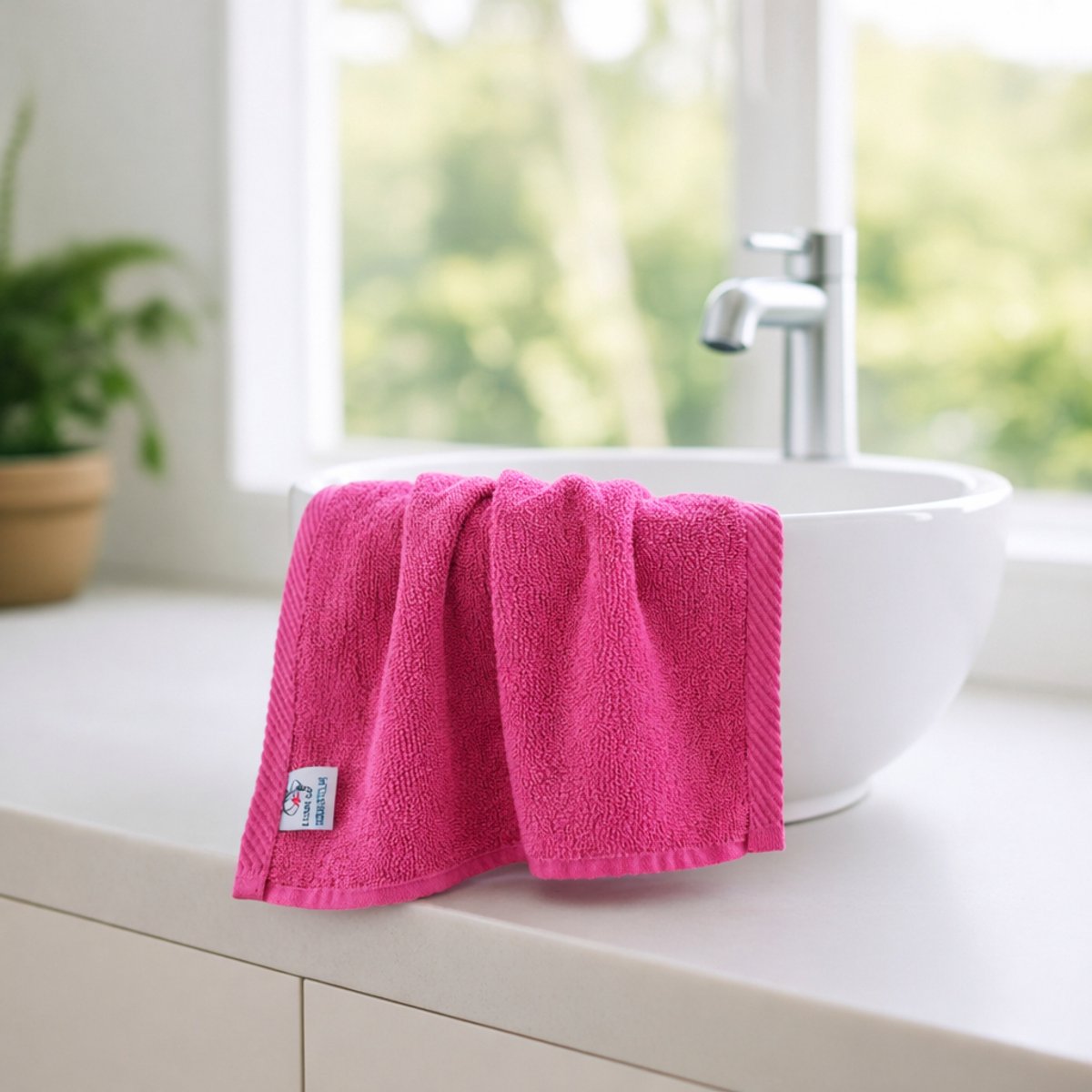 Nile Textile Luxe Gastendoekje - 30x30 - Fuchsia - 600GSM - Egyptisch Katoen