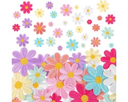 Set van 24 strijkpatches met madeliefjes patroon voor kinderen - geborduurde stoffen patches - geschikt voor de strijkplank - perfect voor het versieren van kinderjurken, jeans en jassen.