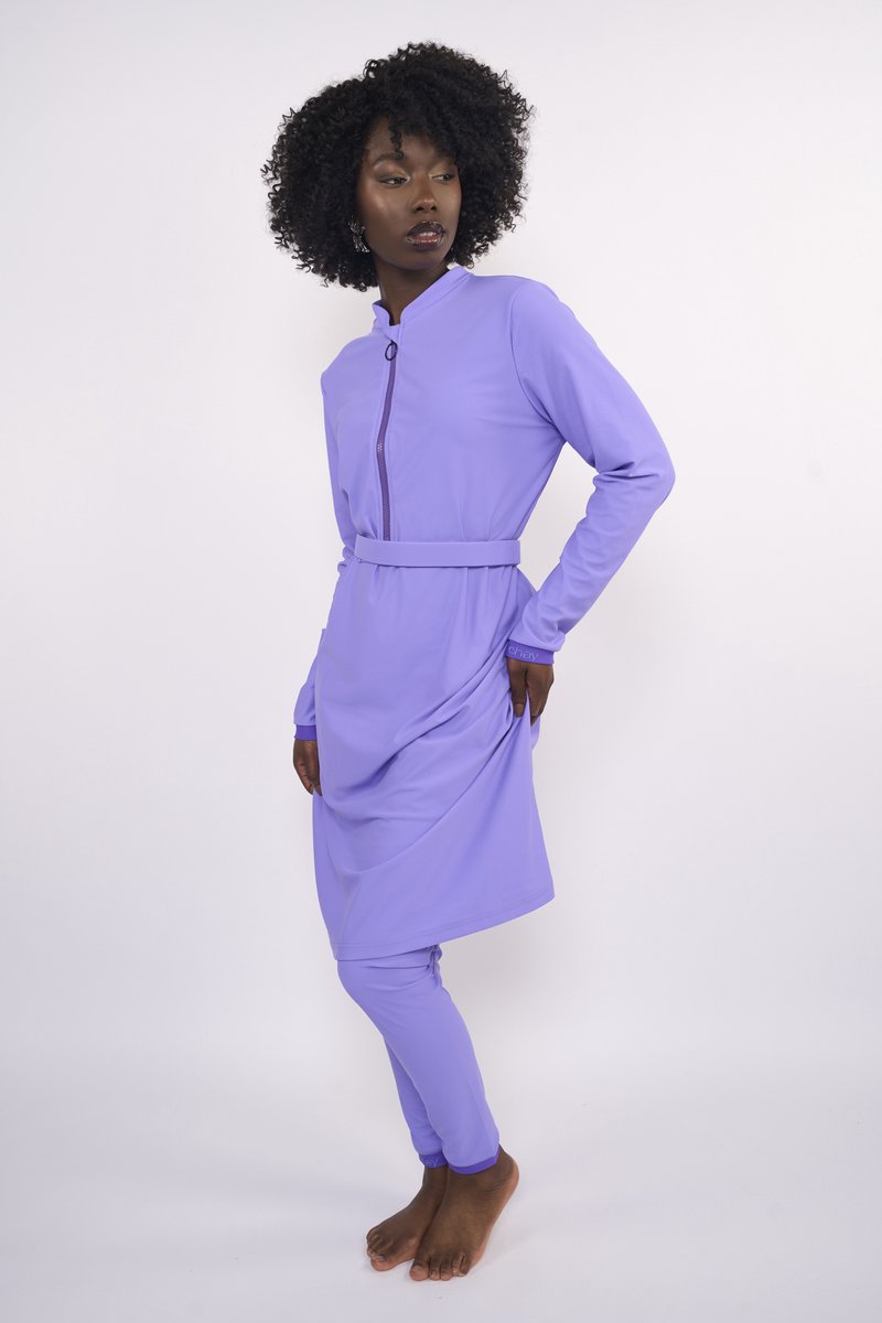 CHAY SOFIA VIOLET SET Maat M - Paars -Burkini - Boerkini - Bescheiden -Zwemkleding - Sportkleding - legging - Tuniek - Badpak - Badkleding - Sportset - Gymkleding - Vrouwen- Dames - Zwemset - 3 delige