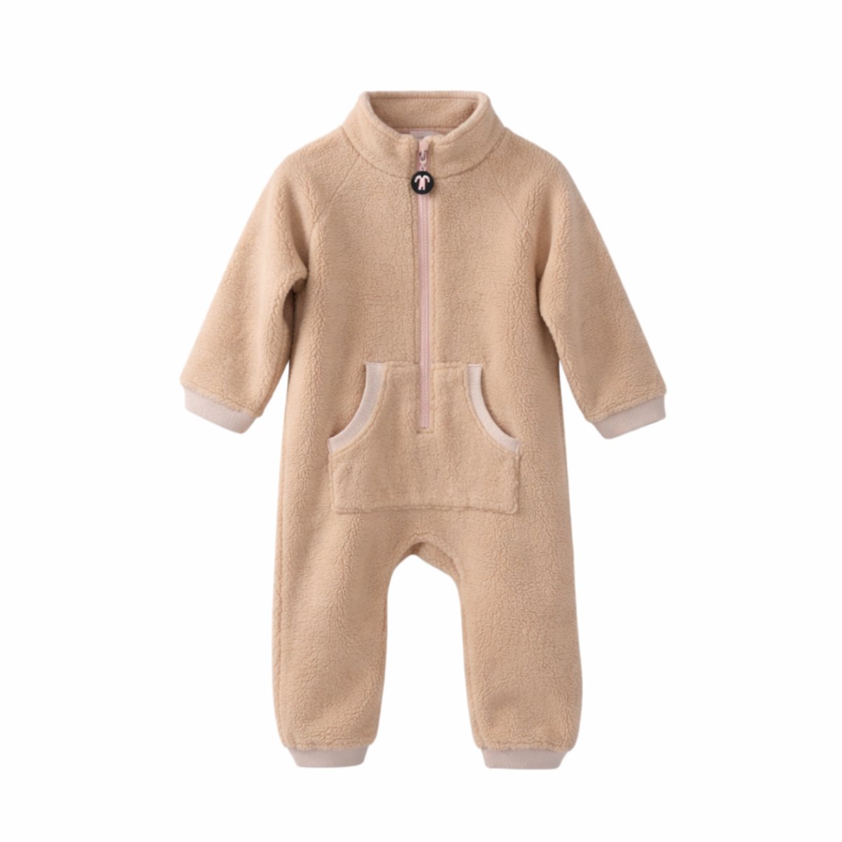 Ducksday - Fleecepak - Onesie voor kinderen - unisex - Lichtbruin - maat 116/122 - PFAS vrij - Recycled Polyester - Duurzaam