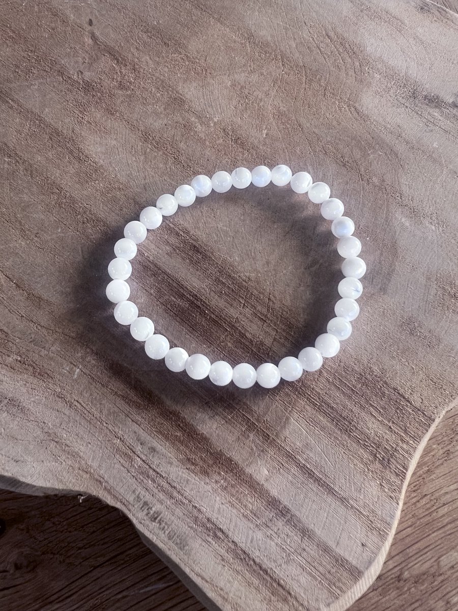 parelmoer armband - 6 mm - edelsteen - wit werking reiniging en voorspoed en geluk - maat 18
