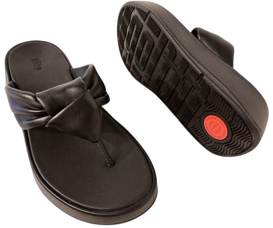FitFlop F- Sandales compensées en cuir souple Mode Knot, noires - Pointure 39