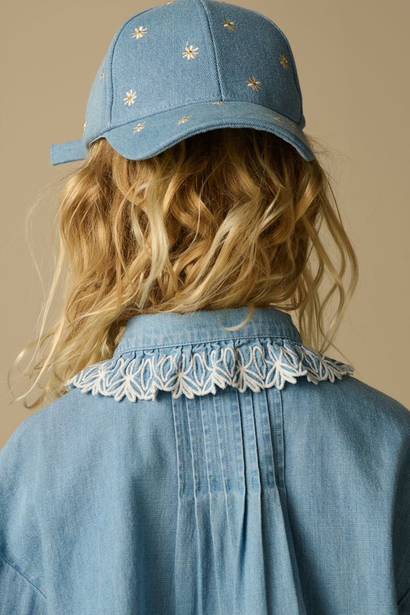 Sissy-Boy - Blauwe denim pet met bloemen