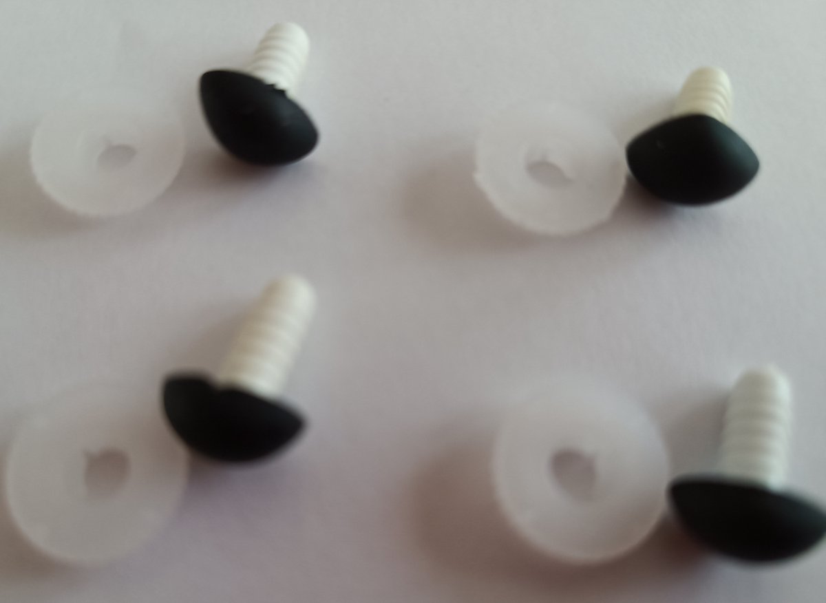 Neuzen 12mm Bruin 4 stuks