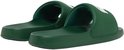 Donkergroene Lacoste slippers, zijkant met opgedrukte tekst.