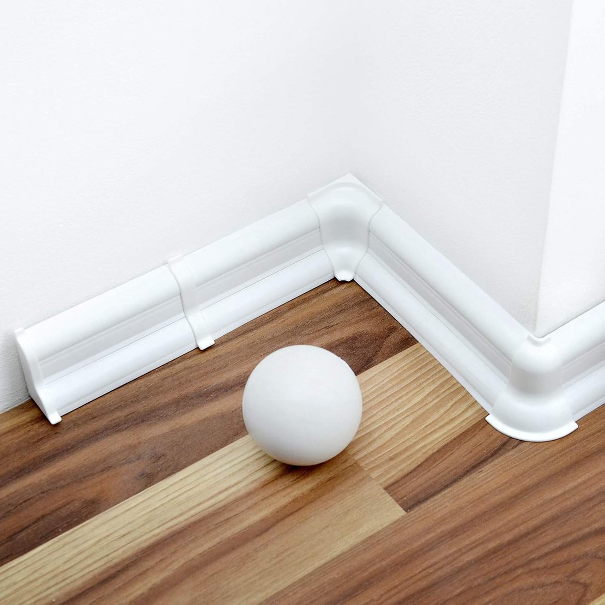 PVC Bevestigingspunt voor Plinten in Laminaatlook - Rechts Afsluitend