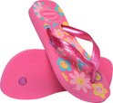 Tongs Havaianas roses avec imprimé floral, brides brillantes, semelle visible.