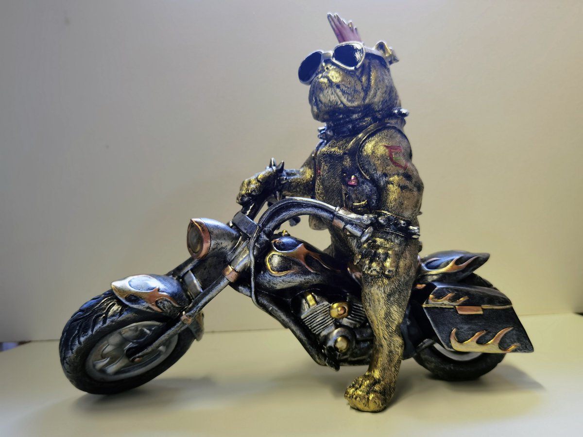 Formano Bulldog- Motor - Beeld - Polyresin - Goud - Formano - 33x28x15cm - Decoratie - Cool!!