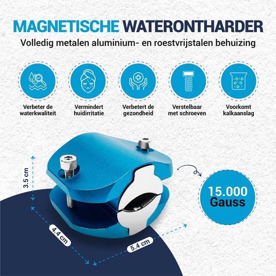 Blauwe waterontharder 4.4x5.4cm, hoogte 3.5cm. 15.000 Gauss. Verbetert waterkwaliteit, vermindert huidirritatie.
