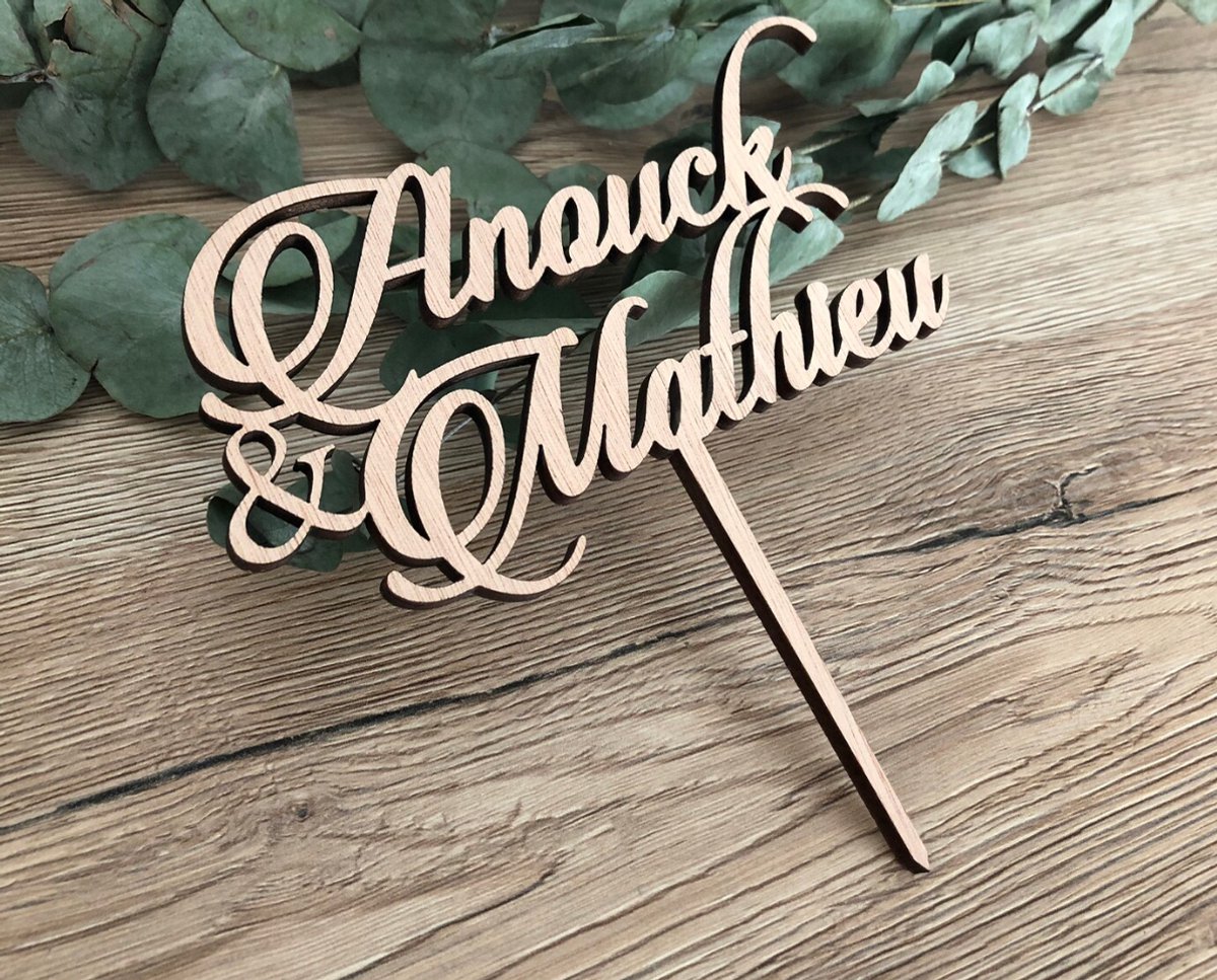 Gepersonaliseerde Houten Taarttopper Bruid & Bruidegom – Wedding Cake Topper met Voornamen | Taartdecoratie Bruiloft | Houten Namen Taarttopper | Bruiloft Decoratie | Huwelijkscadeau | Gepersonaliseerd