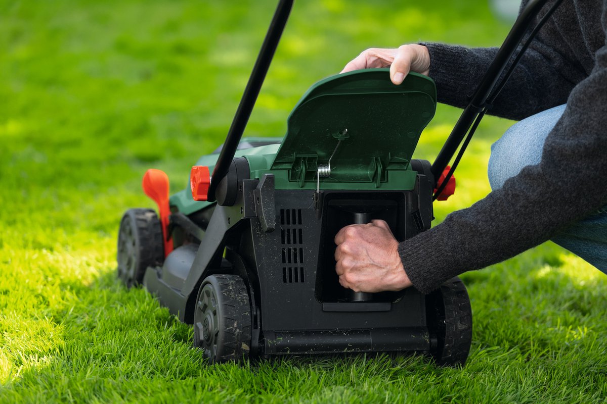 Bosch Rotak 18V-32 - Inclusief Mulchplug - Zonder accu en lader