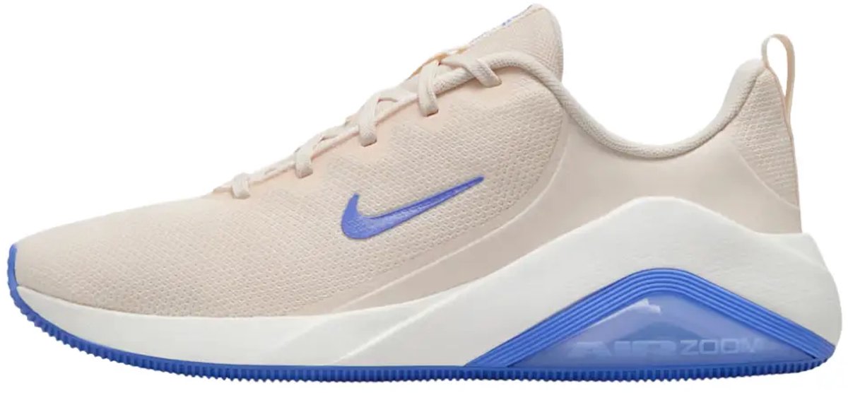 Nike bella 7 in de kleur . Wit