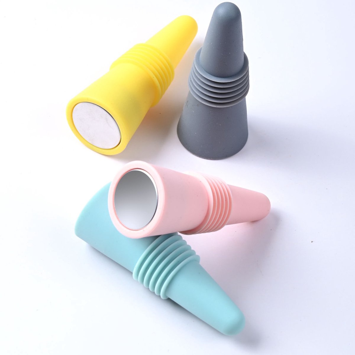4 delige gekleurde stoppers - Herbruikbaar - Siliconenmateriaal - Met antisliphandvat, perfect voor champagne, houdt uw drankje vers