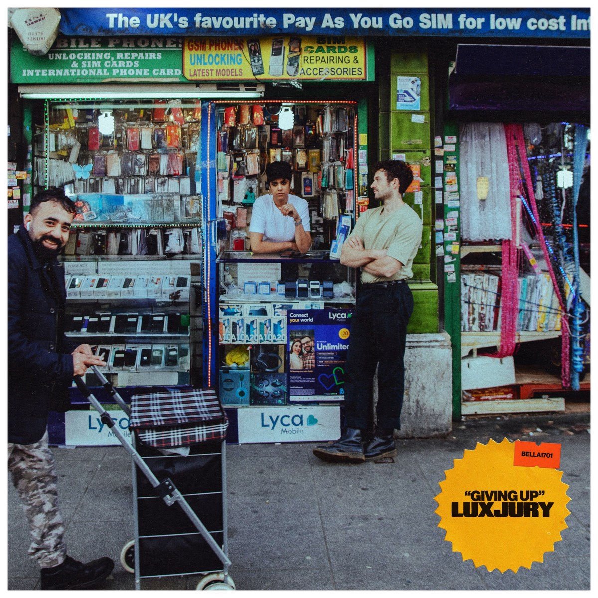 Luxjury - Giving Up (CD)