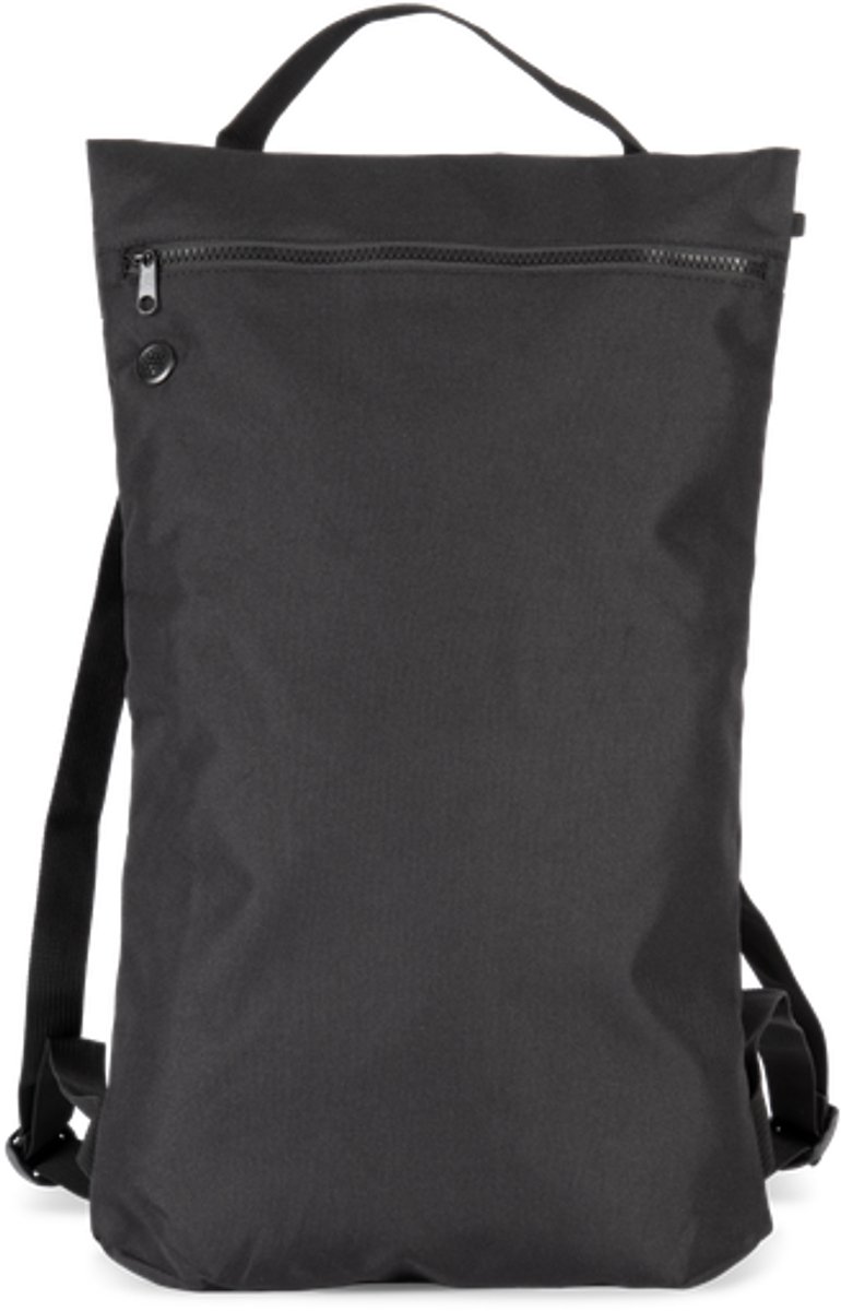 Trendy, platte en gerecycleerde rugzak - Ecologische rugzak van 60% gerecycleerd polyester - Platte rugzak, slim model, trendy stijl - Licht gewatteerd. Heel trendy ritssluiting met grote tanden - Zwart