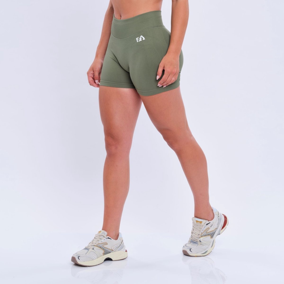 Euphoria Fitness Shorts - Dames - Sportkleding Dames - Sportbroek Dames - Yoga Broek Dames - Groen - Maat L