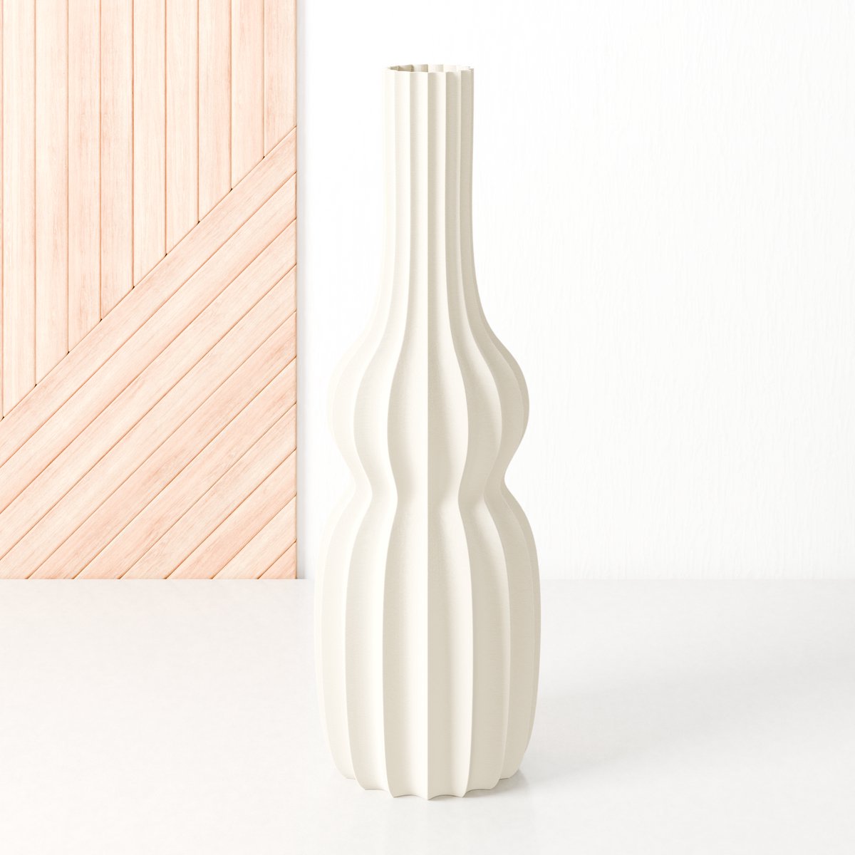 Fleuriek Hoge vaas Beige - H50 cm - Smalle vloervaas of decoratieve bloemenvaas, gekleurde design vaas van kunststof - Ventserbank vaas
