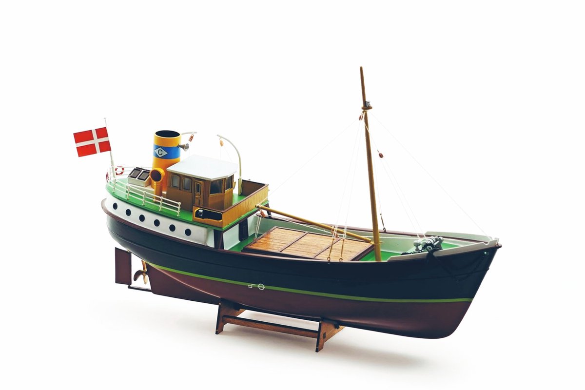 Billing Boats 236 Carli vrachtschip met kunststof romp