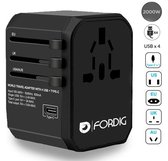 ForDig Universele Wereldstekker met 4 Fast Charge USB en 1 USB-C Poort  - Reisstekker Geschikt voor 150+ Landen