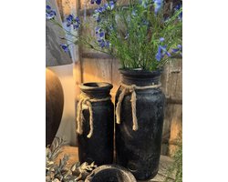 Brynxz Vase Neck with Rope Basalt - Hoge kruik/vaas met touw- landelijk- stoer sober- Moederdag- collectie 2026