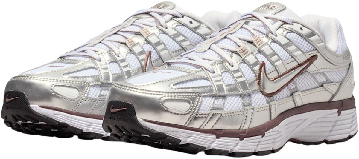 Nike P-6000 - Unisex - Tattoo - EU rood - zilver - wit
