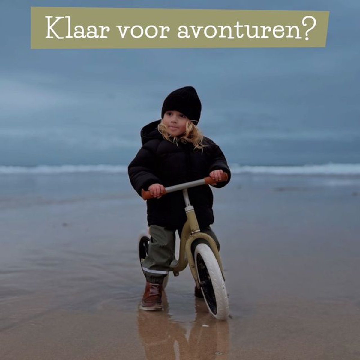 Chillafish Loopfiets 2 jaar - Lichtgewicht met verstelbaar zadel en stuur - Groen - Loopfiets voor jongens en meisjes tot 5 jaar met voetsteun, handvat om te dragen en 12" anti lek banden - Model Charlie Lux — afbeelding 2