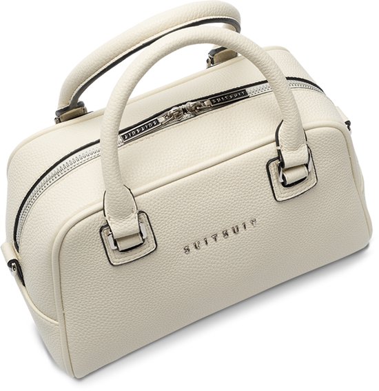 Off-white SUITSUIT Daily Bag in een schuine hoek, met zicht op de zilverkleurige rits.