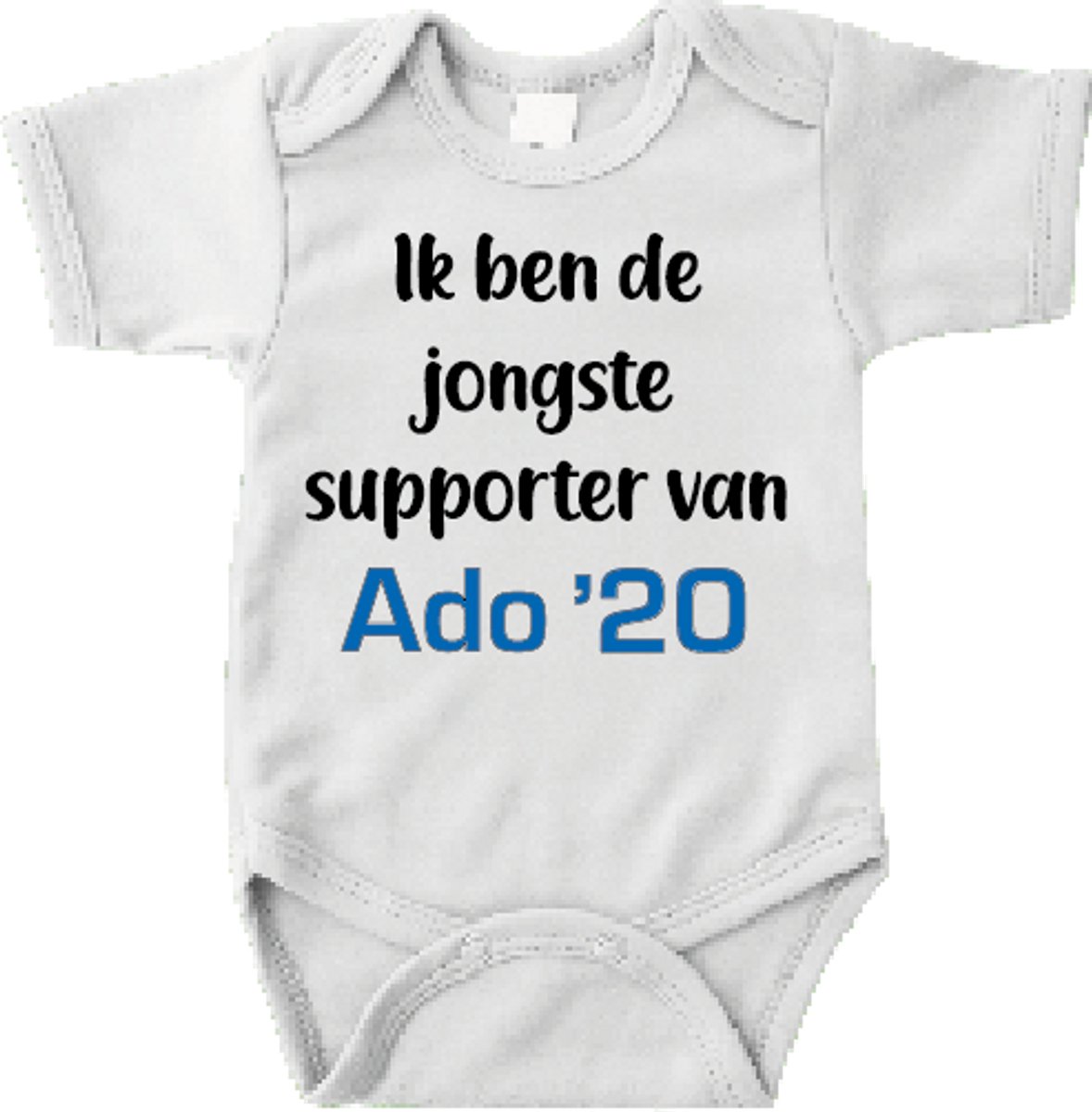Rompertje jongste supporter van Ado’20.