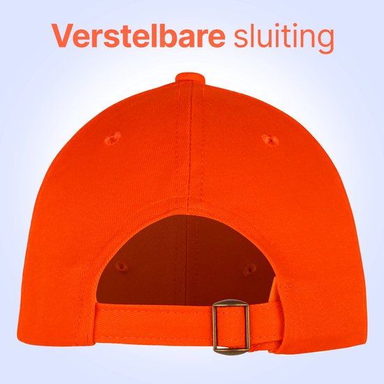 Arrière d'une casquette de baseball orange avec fermeture réglable.