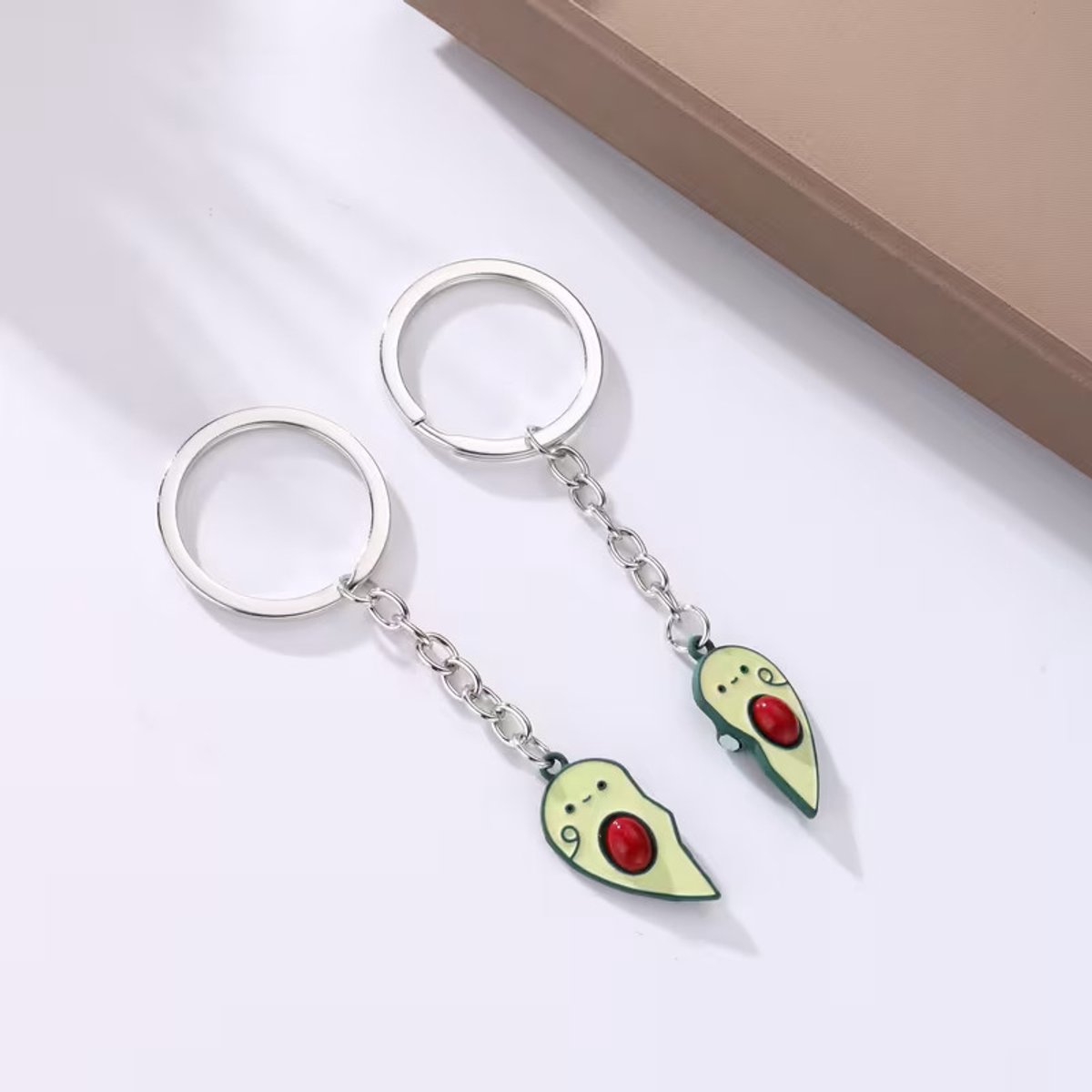 Majo - Avocado sleutelhanger - sleutelhanger voor koppels