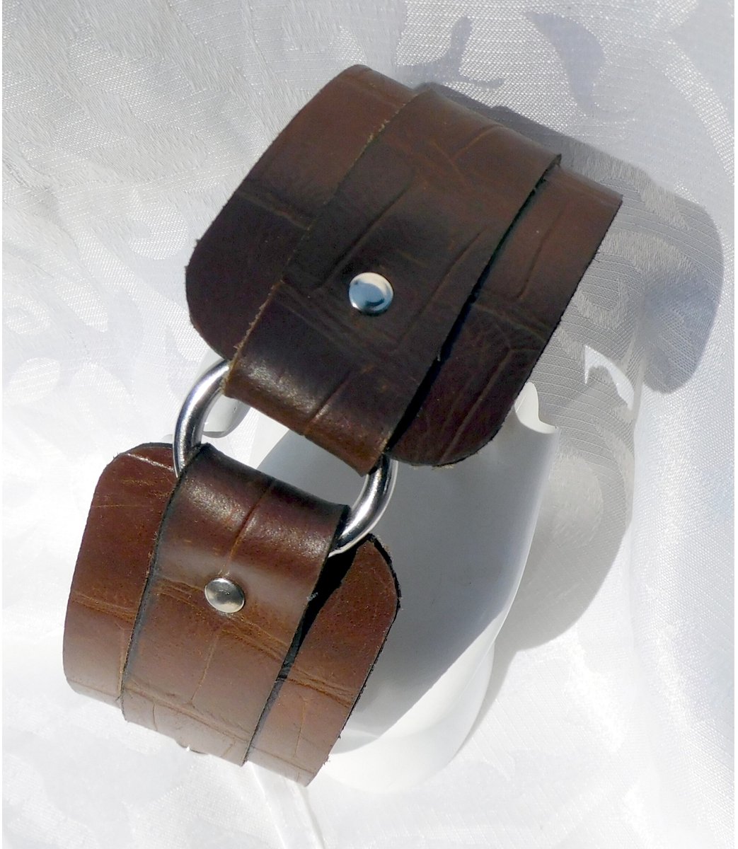 Hetty'S - Stoere hondenhalsband van echt leer, met zilveren gesp - Maat m