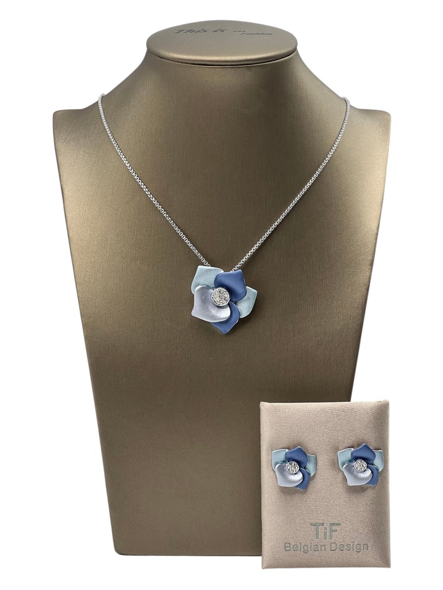 TIF - Sieraden - Sieradenset dames - Halsketting - Oorbellen - Zilver - Blauw - Verstelbaal 42-47 cm