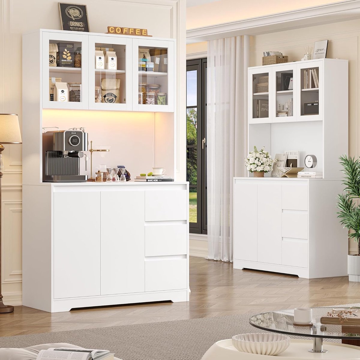 Aurora Luxe Keukenkast met LED & Stopcontact – Grote Buffetkast met 3 Laden, Glazen Deuren, Werkblad en Opbergruimte – Keuken Dressoir / Koffiebar Kast – 180 x 100 x 38,5 cm – Wit novihome