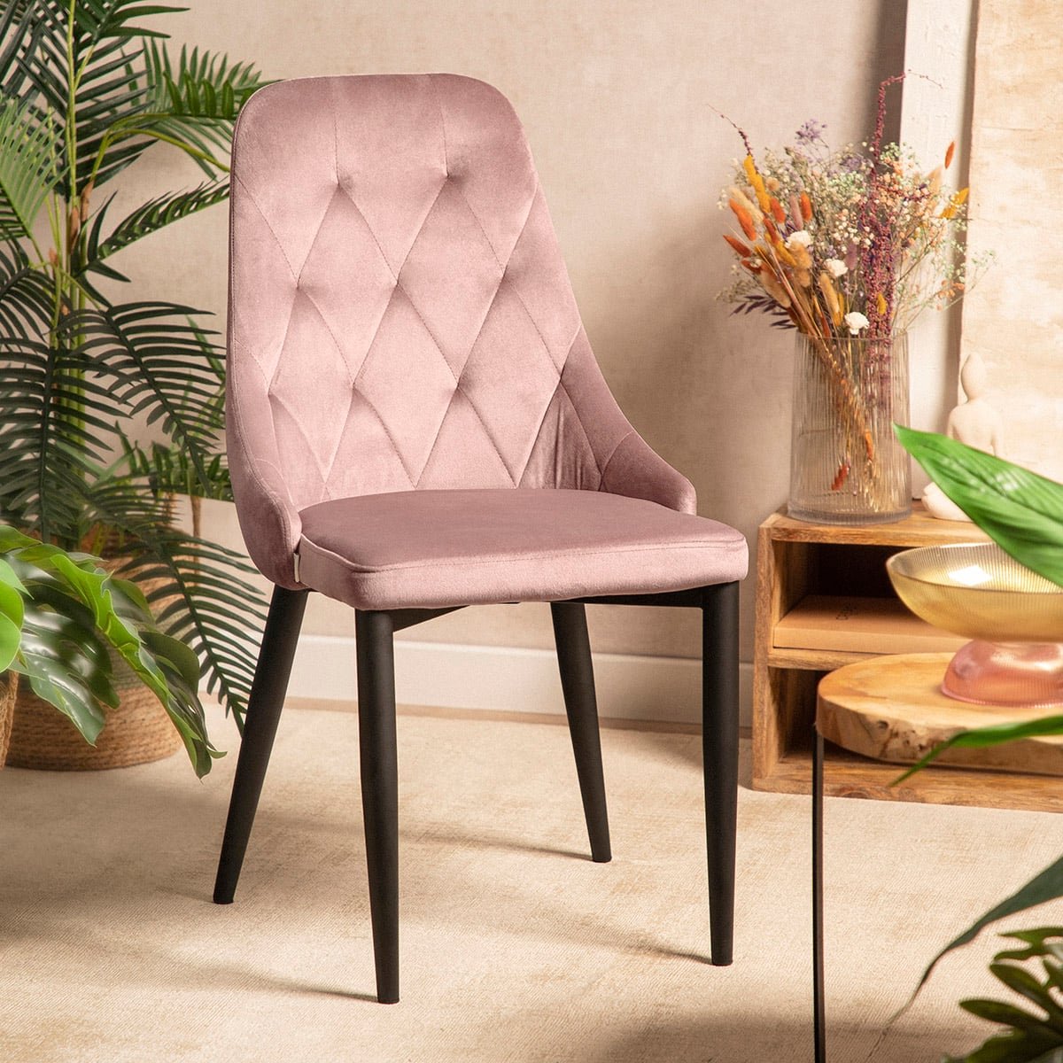 HOMLA - Chair - LOUIS QUILTER - Velour Pink - 44x59x88 cm