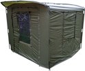 Groene vis tent met een raam aan de zijkant.