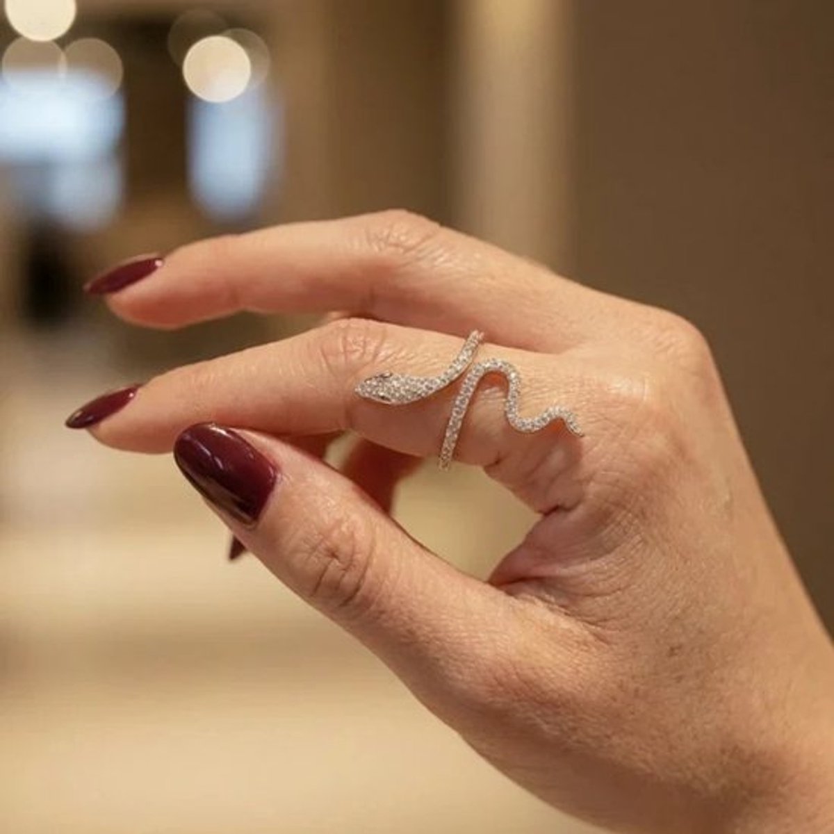 Cristaé - Slang Ring - Dames Ring - Verstelbaar - RVS - Zirkonia - Zilverkleurig