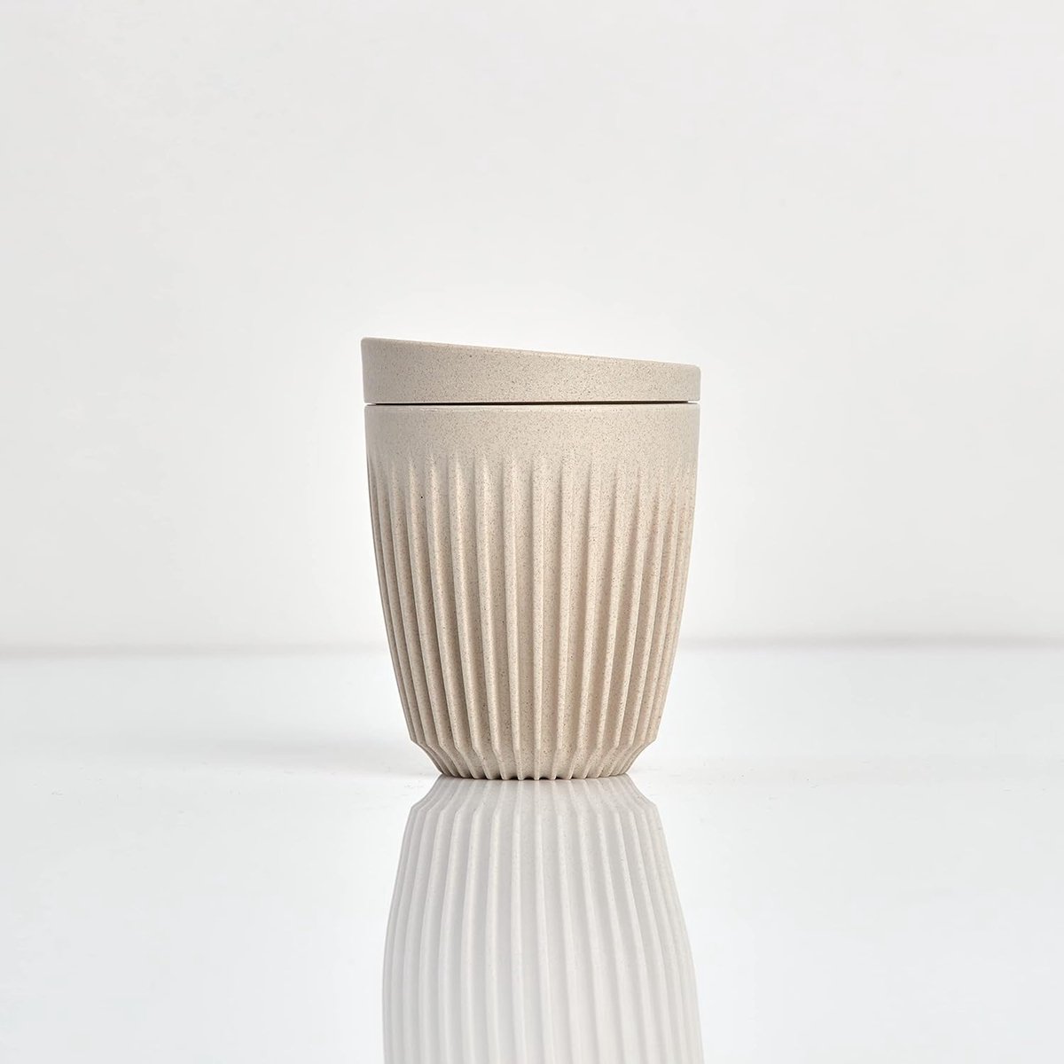 Herbruikbare duurzame koffiemok 226 ml met deksel