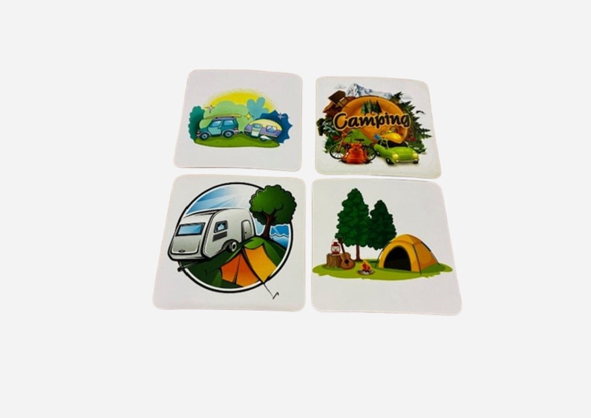 Set van 4 Camping Onderzetters – Perfect voor iedere kampeerliefhebber!