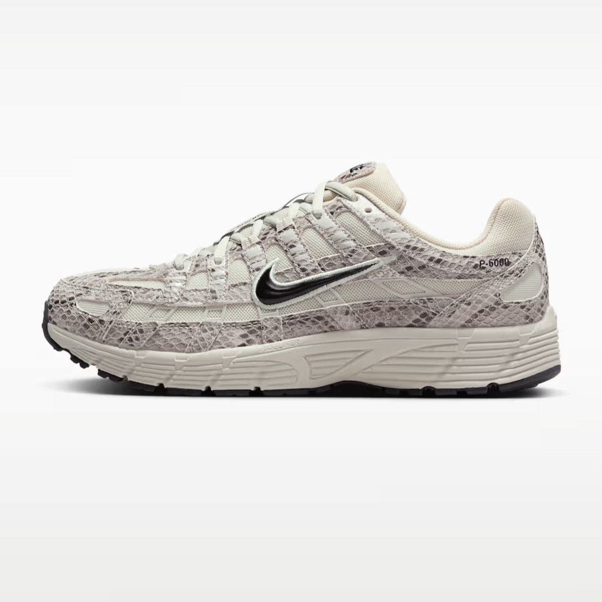 Nike P-6000 - Women's - Snakeskin Light Bone - EU Wit