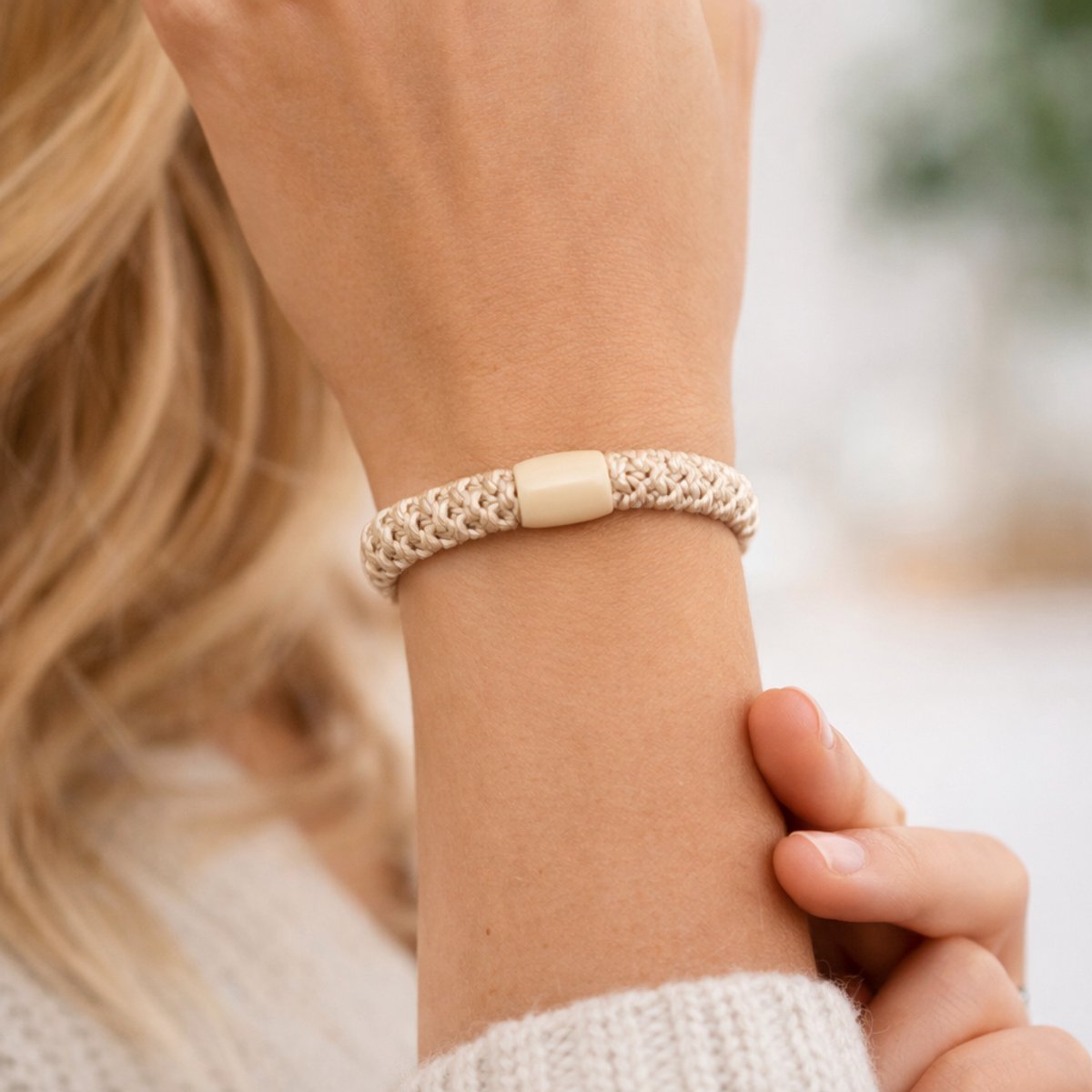10 x Knekkie Haarelastiekjes met Kraaltje – Gevlochten Elastiek & Armband - Bruine Stijl — cadeau in Mode & Accessoires - foto 2