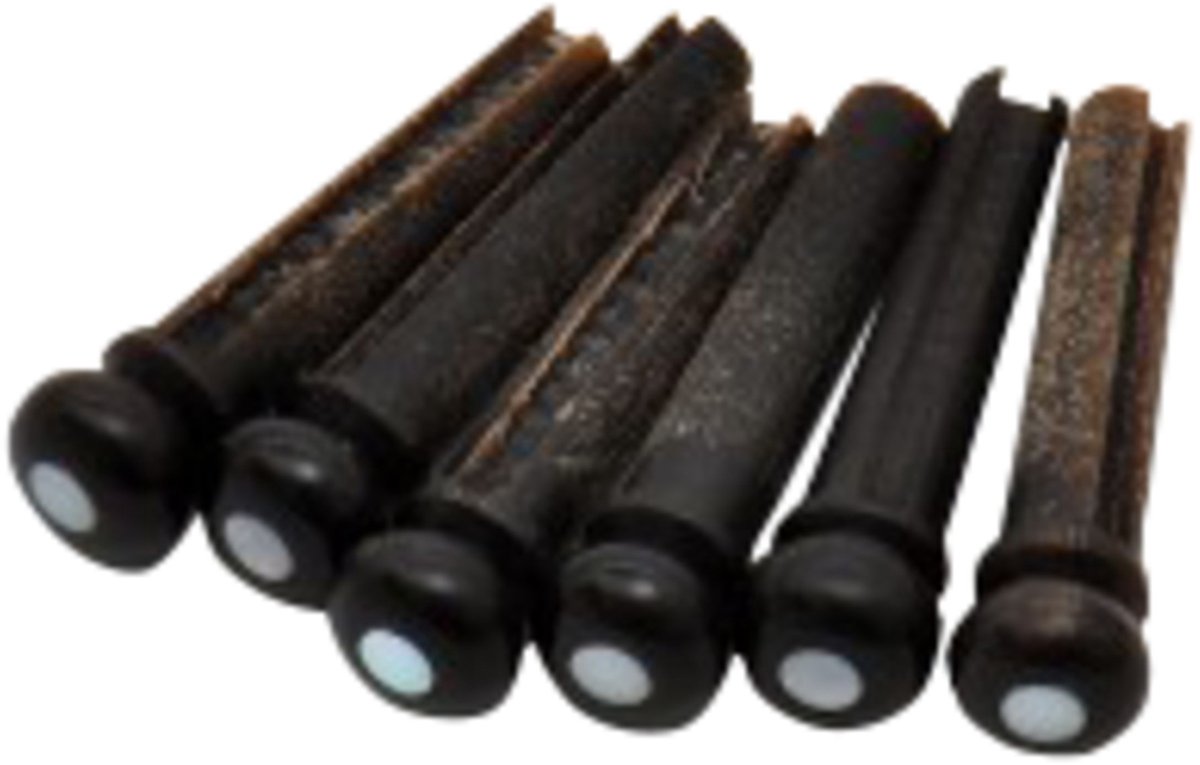 Göldo Buffalo Horn Bridge Pins met Perlmutt Dot, 6 st. - Gitaaronderdeel